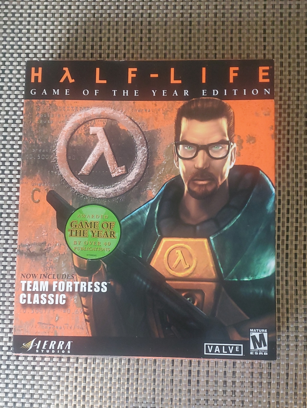 Half-Life Awarded Game Of The Year Edition Big Box Sealed